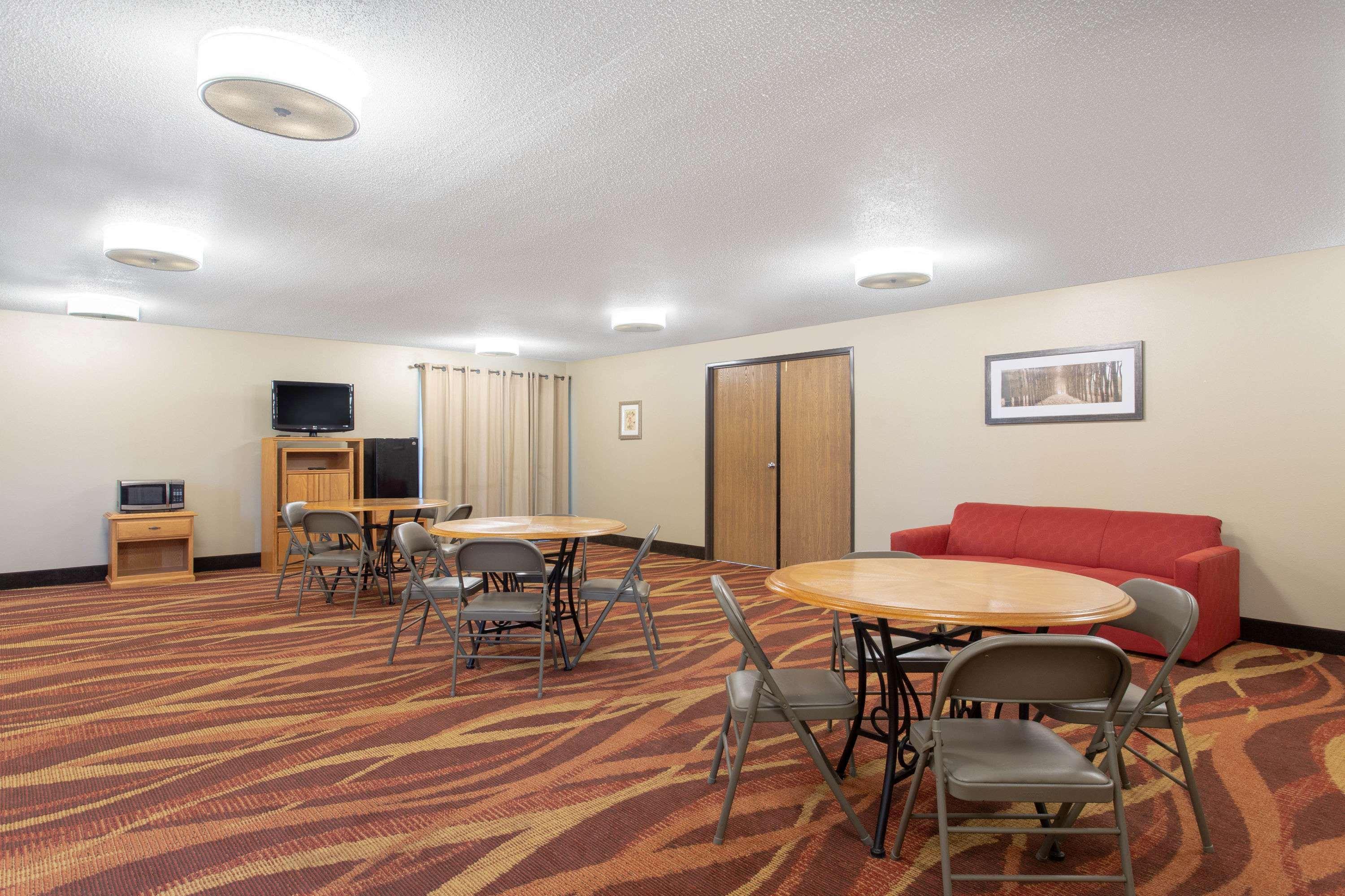 Americinn By Wyndham Boscobel Esterno foto