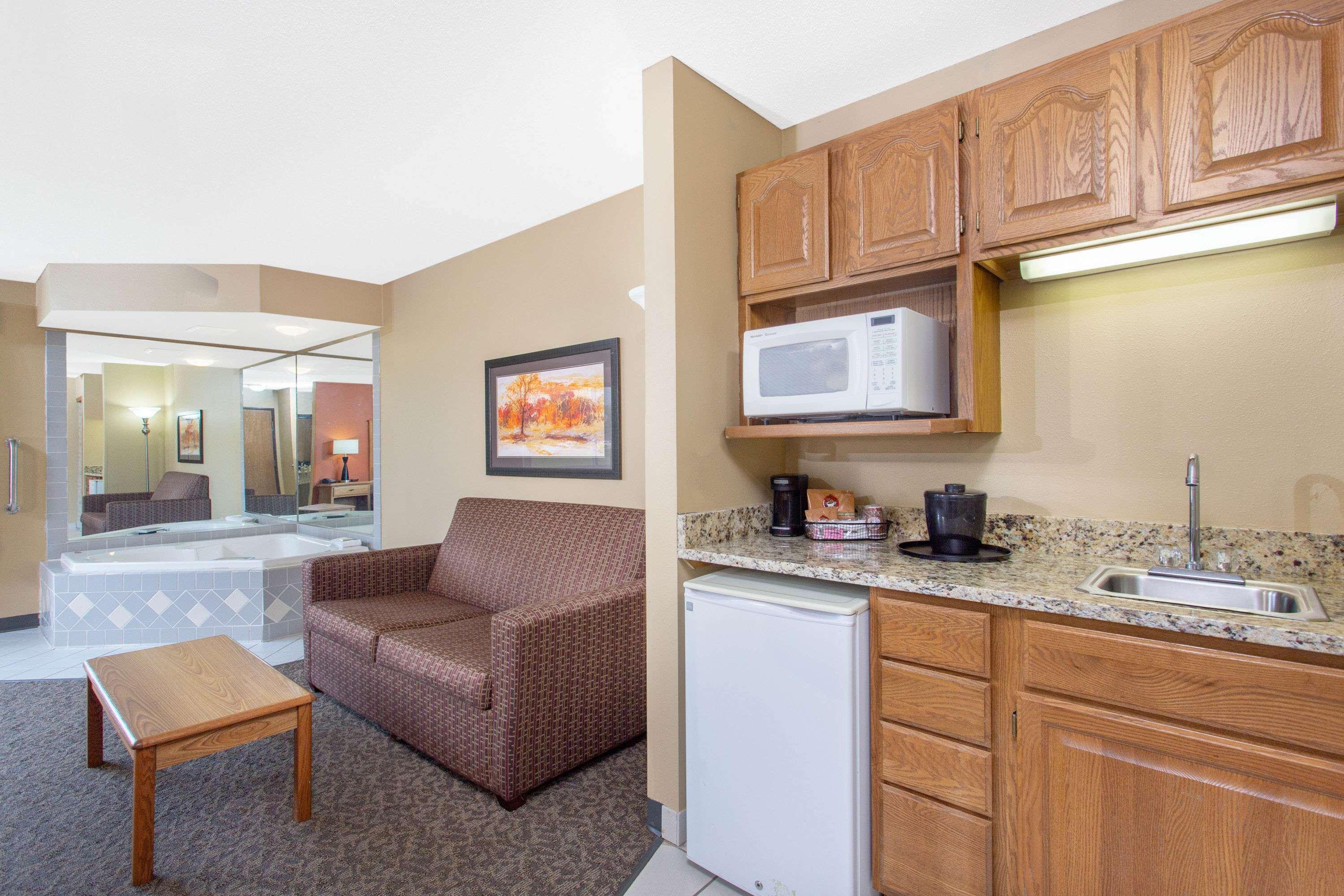 Americinn By Wyndham Boscobel Esterno foto